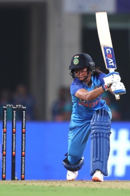  Women’s T20i Rankings: Harmanpreet Jumps Three Places To Reach 11th, Deept-TeluguStop.com