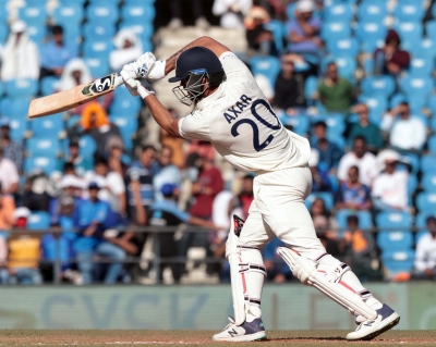  1st Test, Day 3: Axar Patel, Shami Plunder Runs As India Score 400, Take 223-run-TeluguStop.com