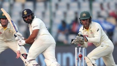  2nd Test, Day 1: Rohit, Rahul Remain Unbeaten At Stumps After Shami Four-fer Bow-TeluguStop.com