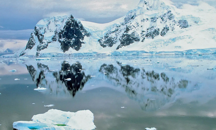  A Huge Ice Block In Antarctica Is 20 Million Years Old, Antarkatika, Ice Berg, 2-TeluguStop.com