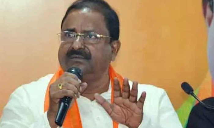  Bjp Leaders On Alliance With Tdp Janasena,bjp,tdp,janasena,somu Veerraju,pawan K-TeluguStop.com