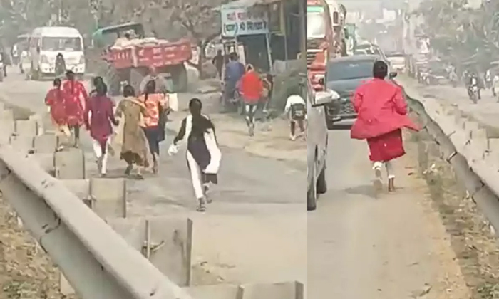  Bihar Girl Students Runs 2km On National Highway To Reach Exam Centre Details, B-TeluguStop.com
