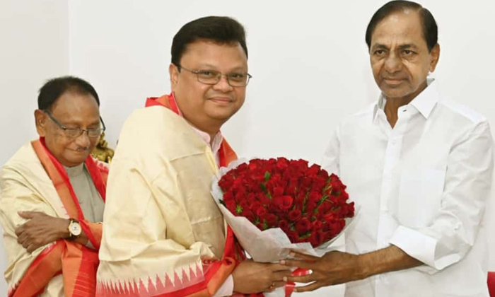 Telugu Ajit Jogi, Amit Jogi, Brs, Chhattisgarh, Cm Kcr, Odishacm, National, Shis