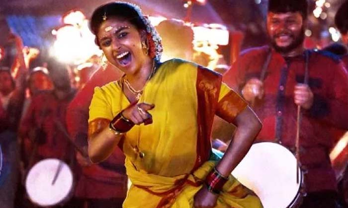 Telugu Dasara, Keerthy Suresh, Lady, Mahanati, Srikanth Odela-Movie