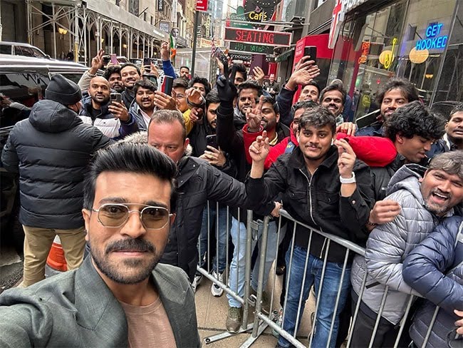  Video: Ram Charan Attends Oscars In Style And Cheers Fans!-TeluguStop.com