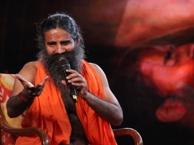  ‘akbar, Babur Or Aurangzeb Are Not Our Heroes’, Says Ramdev-TeluguStop.com