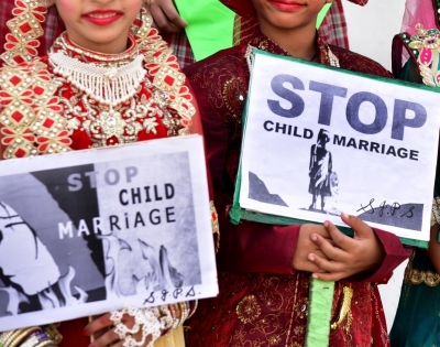  Assam: Massive Crackdown Against Child Marriages; 1,800 Held-TeluguStop.com