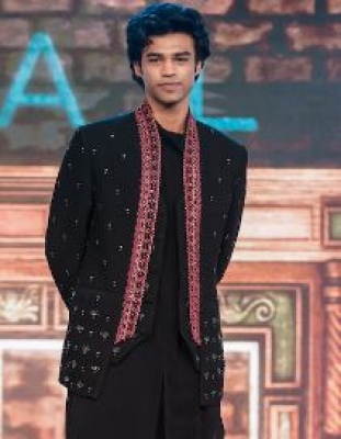 Babil Khan Takes Acting Lessons From Father Irrfan’s Guru Babil Khan Takes Acting Lessons From Father Irrfan’s Guru-TeluguStop.com