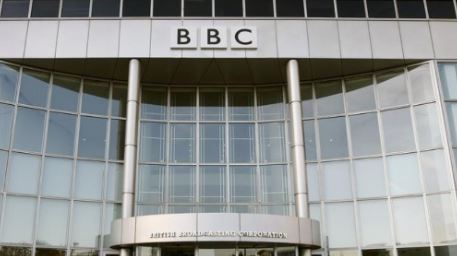  Breaking: It Raids At Bbc Offices-TeluguStop.com