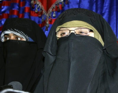  Delhi Hc Adjourns Hearing On Asiya Andrabi's Plea Against Property Seizure-TeluguStop.com