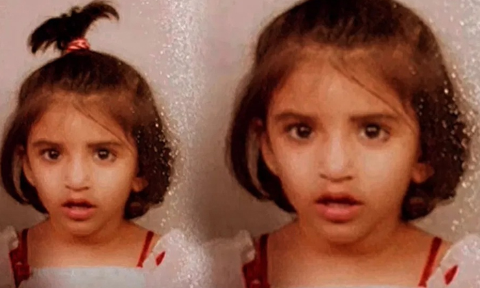  Dhamaka Actress Sree Leela Childhood Photos Goes Viral On Social Media, Dhamaka-TeluguStop.com