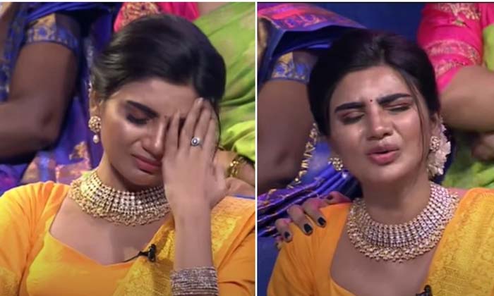  Directors Takes Advantage On Jabardasth Varsha, Jabardasth, Varsha, Lady Comedia-TeluguStop.com