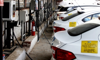  Ev Charging Revenue Likely To Exceed $300 Bn Globally By 2027-TeluguStop.com