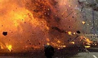  Four Killed As Balloon Seller’s Helium Cylinder Explodes In Bengal’s-TeluguStop.com