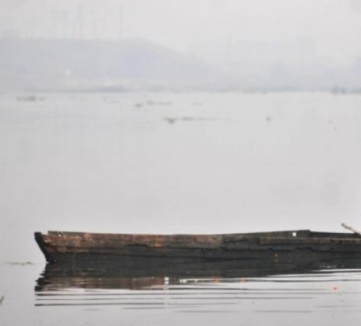  Gomti Water Level Drops, Lucknow Faces Water Crisis-TeluguStop.com