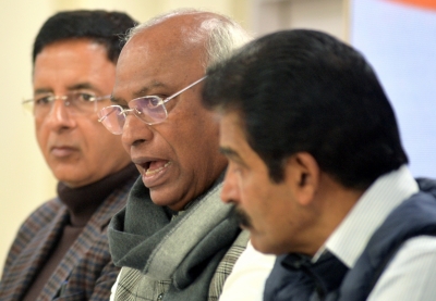  Govt Exerting Undue Pressure On Presiding Officers: Kharge-TeluguStop.com