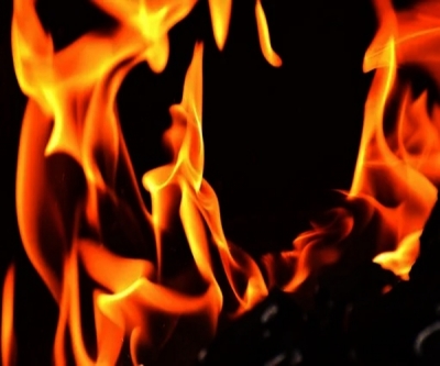  Houses Set On Fire After Youth’s Death In Bihar’s Saran-TeluguStop.com