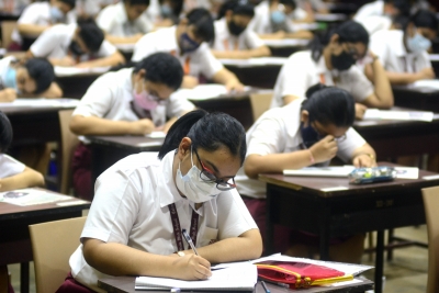 In Bengal, Education Sector Scams Have Replaced Paper Leaks In Bengal, Education Sector Scams Have Replaced Paper Leaks-TeluguStop.com