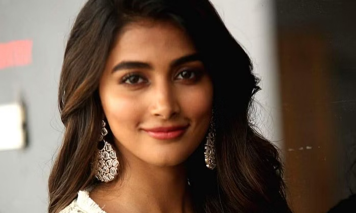 Telugu Bollywood, Pityhard, Physics, Pooja Hegde-Movie Telugu Bollywood, Pityhard, Physics, Pooja Hegde-Movie