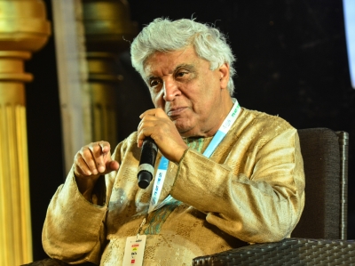 Javed Akhtar’s Comments In Pakistan Compared To Surgical Strikes Javed Akhtar’s Comments In Pakistan Compared To Surgical Strikes-TeluguStop.com
