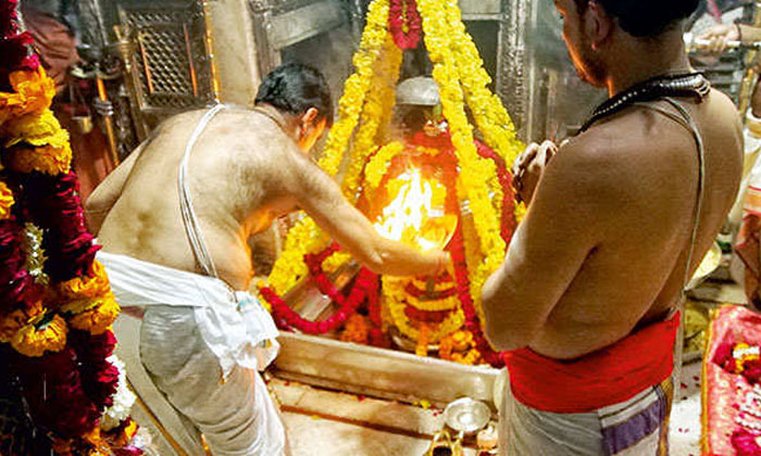 Kashi Vishwanath Temple Trust Important Decision Regarding Priest Servants , Kas-TeluguStop.com
