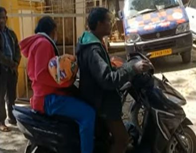  Actions Taken In Visakha Kgh Child Taken On A Bike-TeluguStop.com