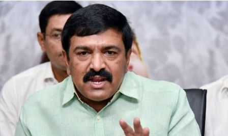 Kakinada City Mla Dwarampudi's Challenge To Chandrababu Kakinada City Mla Dwarampudi's Challenge To Chandrababu-TeluguStop.com