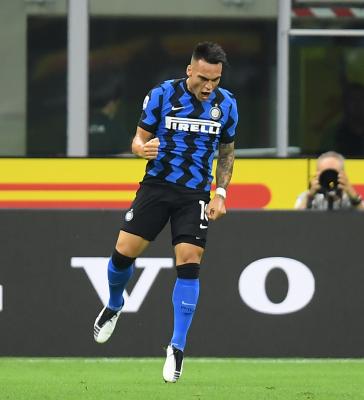 Lautaro’s Header Decides Milan Derby Lautaro’s Header Decides Milan Derby-TeluguStop.com