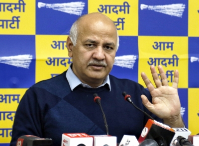 Lg Should Not Stop Teachers From Going Abroad By Misusing Powers: Sisodia-TeluguStop.com