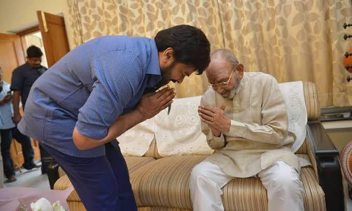  Megastar Chiranjeevi Emotional Post On Kalatapasvi K Vishwanath Demise Details,-TeluguStop.com