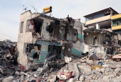  New Turkey Earthquake Leaves 3 Dead And People Trapped Under Rubble In Hatay-TeluguStop.com