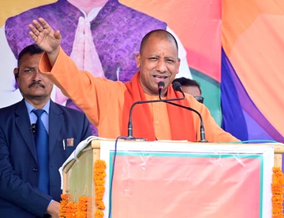  Nsa For Those Using Unfair Means In Exams: Cm Yogi-TeluguStop.com