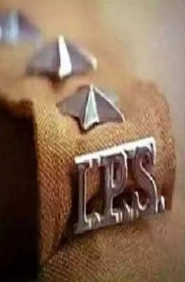 Raj Govt Transfers 75 Ips Officials, Creates Police Posts To Check Cyber Crime Raj Govt Transfers 75 Ips Officials, Creates Police Posts To Check Cyber Crime-TeluguStop.com