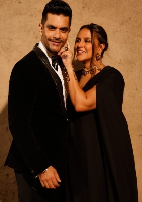  ‘real Couple’ Angad Bedi, Neha Dhupia To Pair Up For 1st Time On Scr-TeluguStop.com