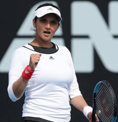  Sania Mirza Bids Farewell To Tennis After First Round Defeat At Dubai Duty Free-TeluguStop.com
