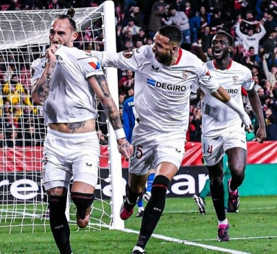  Sevilla Beat Psv, Barca Draw Man Utd In Europa League (ld)-TeluguStop.com