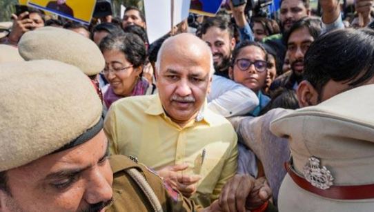  Delhi Deputy Cm Sisodia For Rouse Avenue Court-TeluguStop.com