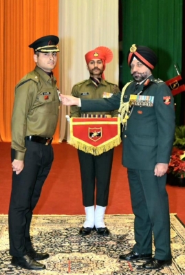  South Western Command Holds Investiture Ceremony-TeluguStop.com