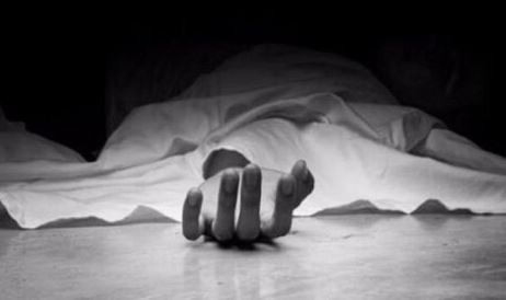  Medical Student Suicide In Nizamabad..!-TeluguStop.com