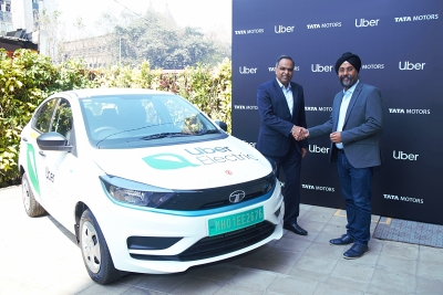  Tata Motors To Induct 25k Evs Into Uber’s Premium Service In India-TeluguStop.com