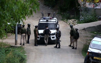 Terrorist Killed In Pulwama Encounter (lead) Terrorist Killed In Pulwama Encounter (lead)-TeluguStop.com