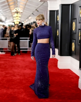 The Most Unforgettable 65th Grammy Awards Red Carpet Looks - Awards ...