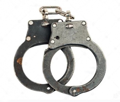 Triple Murder In Gorakhpur, Woman Arrested-TeluguStop.com
