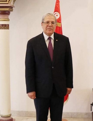 Tunisian President Dismisses Foreign Minister Tunisian President Dismisses Foreign Minister-TeluguStop.com