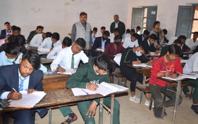  Up Schools Having Impersonators In Exams To Be De-recognised-TeluguStop.com