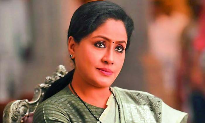  Vijayashanti Comments Goes Viral About Remuneration Details Here,lady Amitabh V-TeluguStop.com