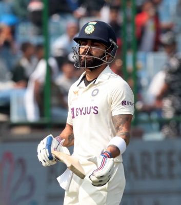  Virat Doesn't Give Rest To Fast Bowlers, Says Mohd Siraj-TeluguStop.com