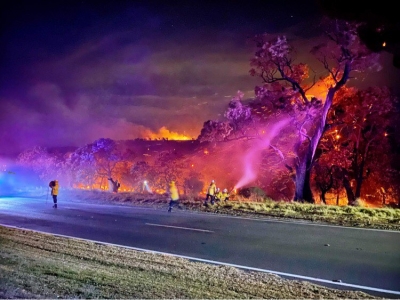  Warnings Of Unprecedented Grass Fire Risk In Australia-TeluguStop.com