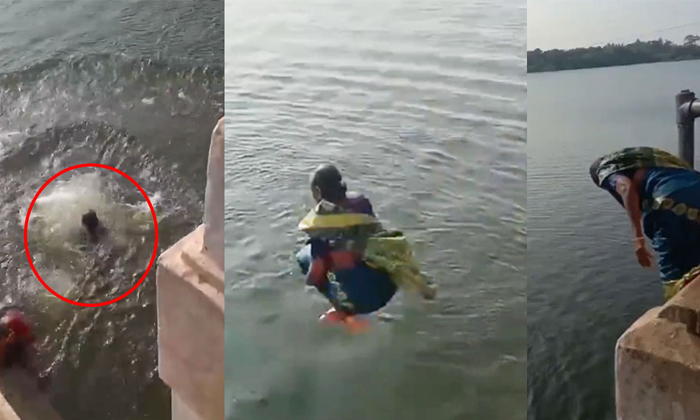  Women Wearing Saree Diving In River Tamirabarni Tamilnadu Details, Latest News,-TeluguStop.com