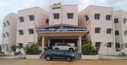  clashes in yadadri bhuvangiri municipality - Councillors, Confidence, Chair Person, Copy